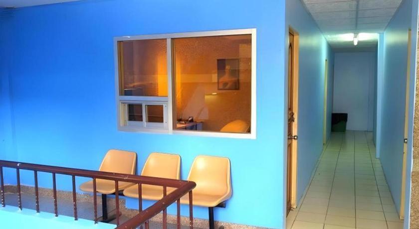 Centaur Inn Hotel Бангкок Экстерьер фото