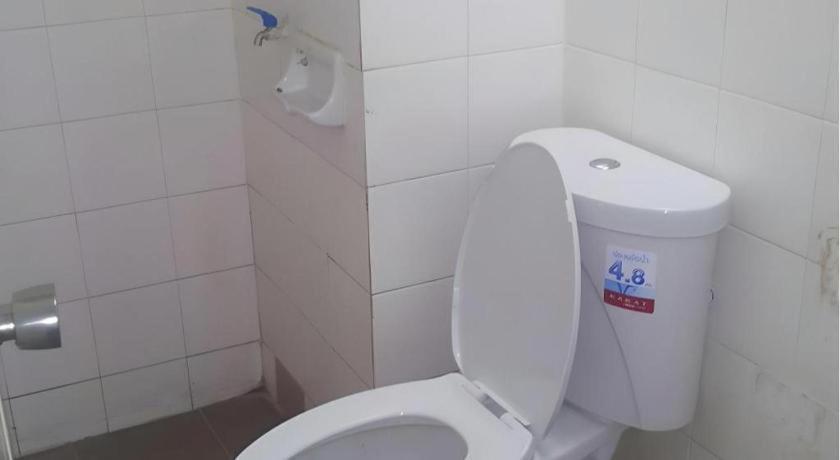 Centaur Inn Hotel Бангкок Экстерьер фото
